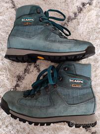 scarponcini trekking in gore-tex