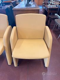 Sedia poltroncina ufficio con ruote