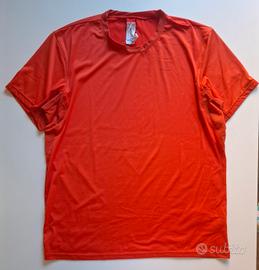 t-shirt tecnica quechua MH 100 uomo rossa