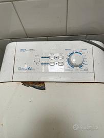 Lavatrice carica alto per ricambi