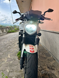 Fz6 s2 Yamaha 07 per ricambi