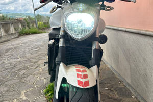 Fz6 s2 Yamaha 07 per ricambi