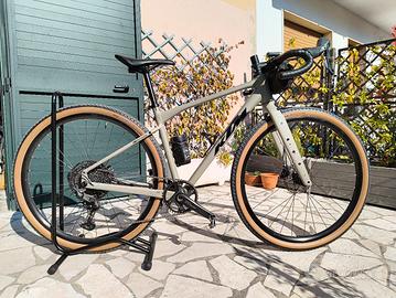 KTM gravelator Gravel bicicletta 