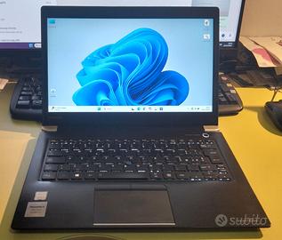 Laptop Toshiba, Intel i5, 512Gb M.2, 16Gb RAM, W11