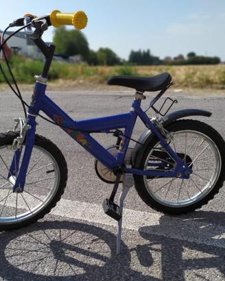 Bicicletta bimbo/a blu con cavalletto