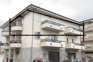 Appartamento trilocale vista mare