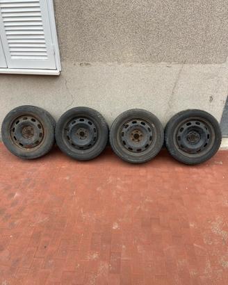 Gomme termiche con cerchio 185 55 15