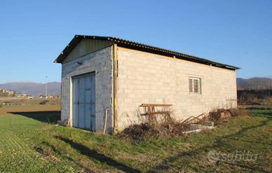 Magazzino a Spoleto, 1 locali