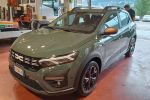 DACIA Sandero Stepway 1.0 TCe 110CV Extreme Up