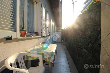 2 LOCALI A MARIANO COMENSE