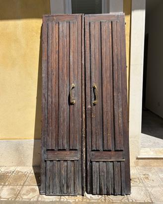 Portoncino in legno