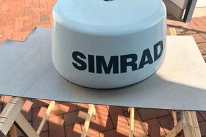 Simrad Radar 3G con supporto