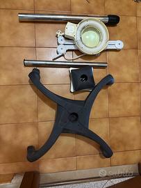 Lampada da estetista con ingrandimento