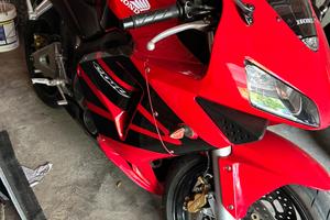 Honda CBR RR 600