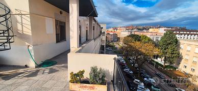 Panoramico 5° piano con terrazza a livello