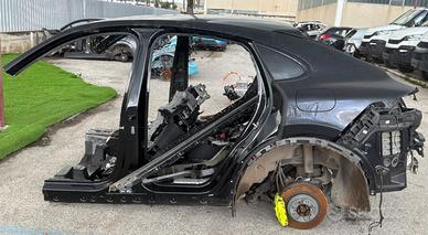 Ricambi Porsche Cayenne 2020 Scocca per tagliate
