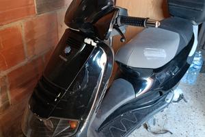 scooter piaggio 