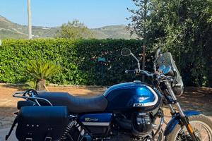 Moto Guzzi V7 Special 850