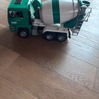 Bruder autobetoniera MAN TGA 41440