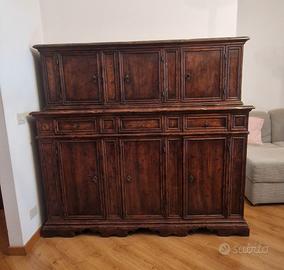 Mobile in noce in due pezzi - dimensioni 170 x 155