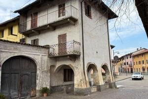 Rustico / Casale di 118 m² con più di 5 locali a P