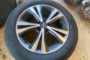 Cerchi Nissan Xtrail gomme anno 2024 hankook 18