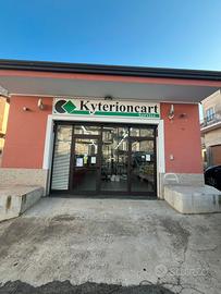 Locale commerciale in zona centrale Cutro