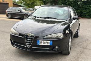 Alfa Romeo 147 1.6 16V TS 5 porte Distinctive Gpl