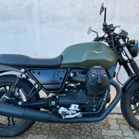 Moto Guzzi V7