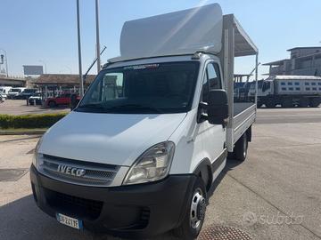 Iveco daily 35c12 cassone centinato 09