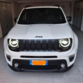 Jeep Renegade 80th anniversary