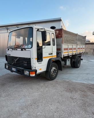 Volvo fl6 RIBALTABILE