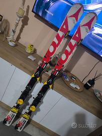 sci ATOMIC REDSTER edge SL piste rocker, woodc., t