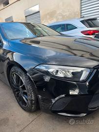 MERCEDES CLASSE A INCIDENTATO