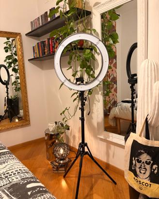 Ring Light LED Neewer professionale con stativo e