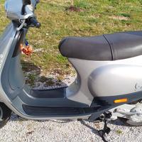 piaggio vespa ET4 50 