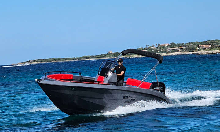 Barca 6,20 m Devil Boat Ego 62