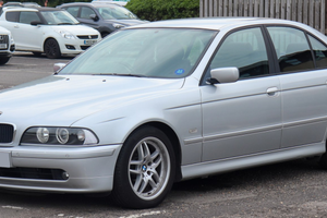 BMW 520 i GPL e 39 o e60 berlina