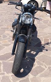 Moto Guzzi V7 II - 2015