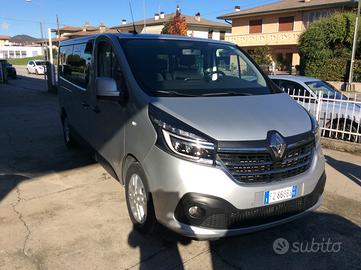 RENAULT TRAFI 9 POSTI PASSO LUNGO