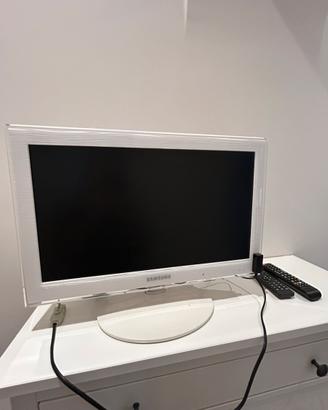 TV Samsung 22 pollici