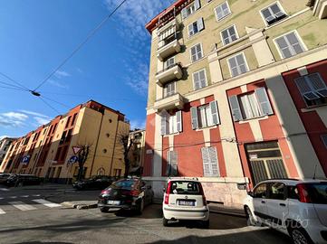 BOX A LA SPEZIA