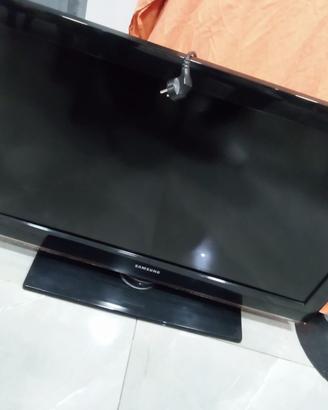 Monitor samsung  per pc ma anche tv