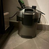 Filtro acquario pesci