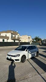 Volkswagen Golf 7 R line