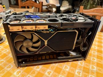 Louqe Ghost S1 + SF750 + Noctua + MAX Case