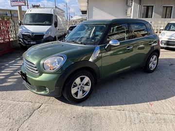 Privato vende mini countruman