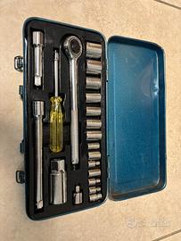 Set di chiavi a bussola con valigetta