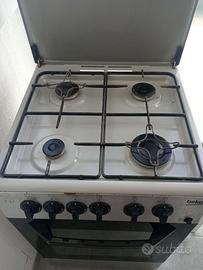 Cucina 4 fornelli 