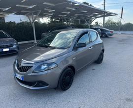 Lancia Ypsilon 1.0 FireFly 5 porte S&S Hybrid Ecoc